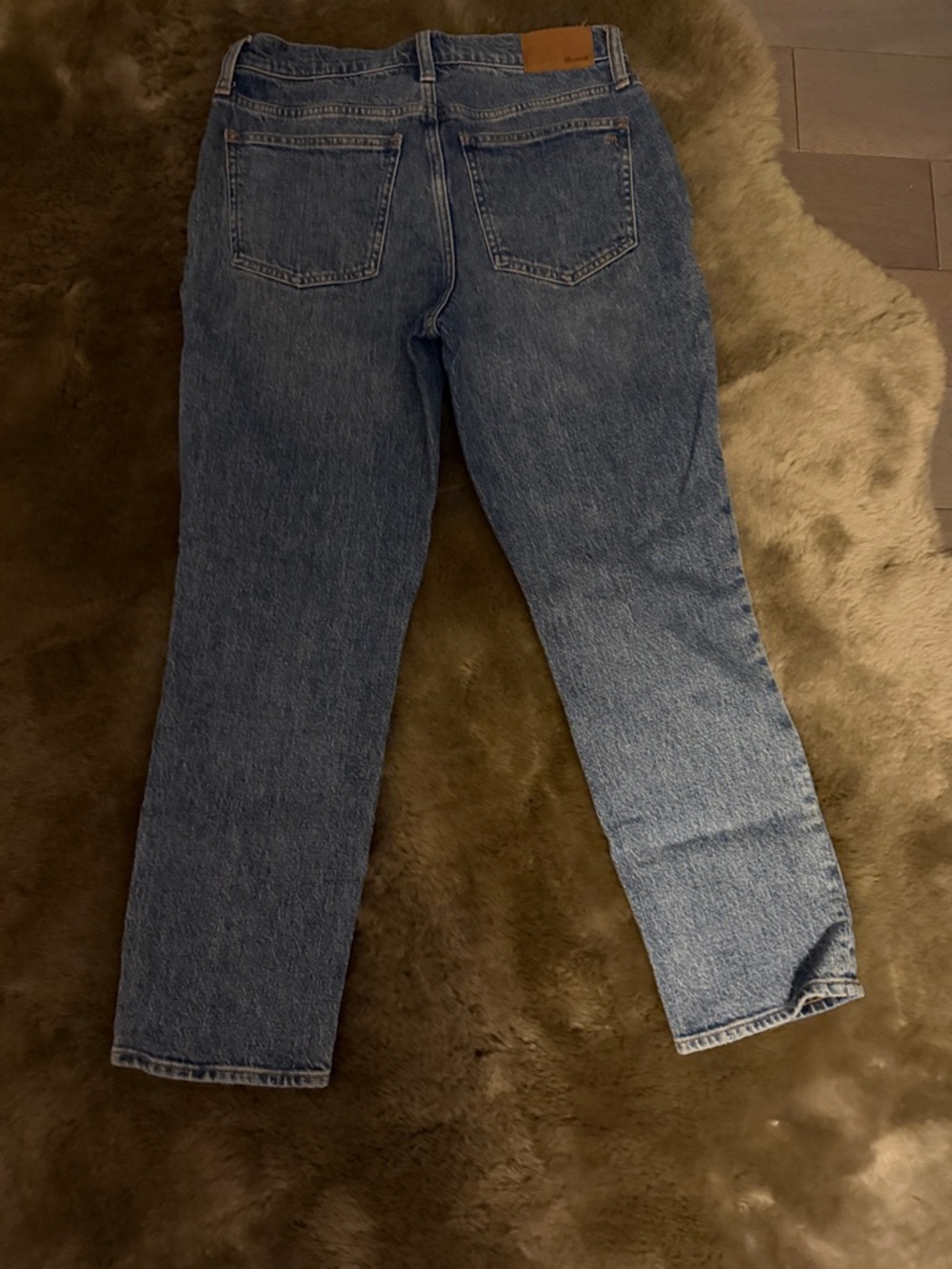 Madewell Straight Leg Women's Jeans in Light Blue Wash - Picture 3 of 4